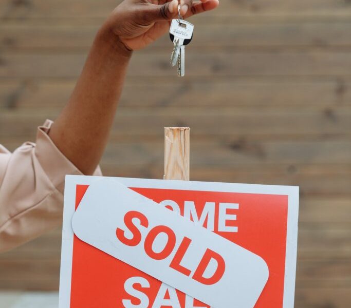 pexels-thirdman-8482869-683x1024