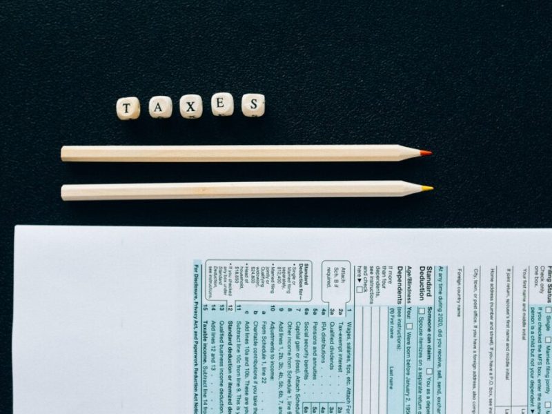 pexels-nataliya-vaitkevich-6863255-1024x682